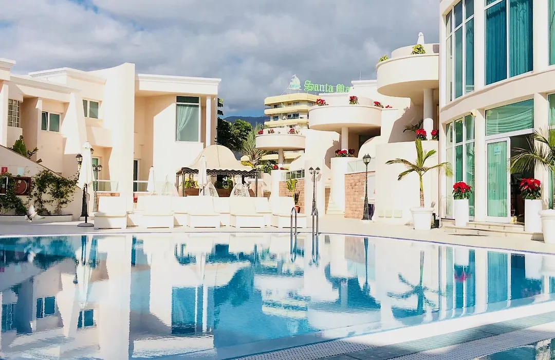 Flamingo Suites Boutique Hotel-1